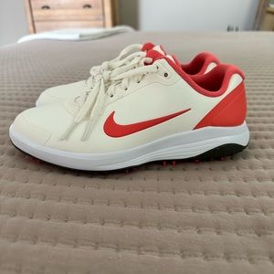 Nike Women’s Fitsole Golf Shoes